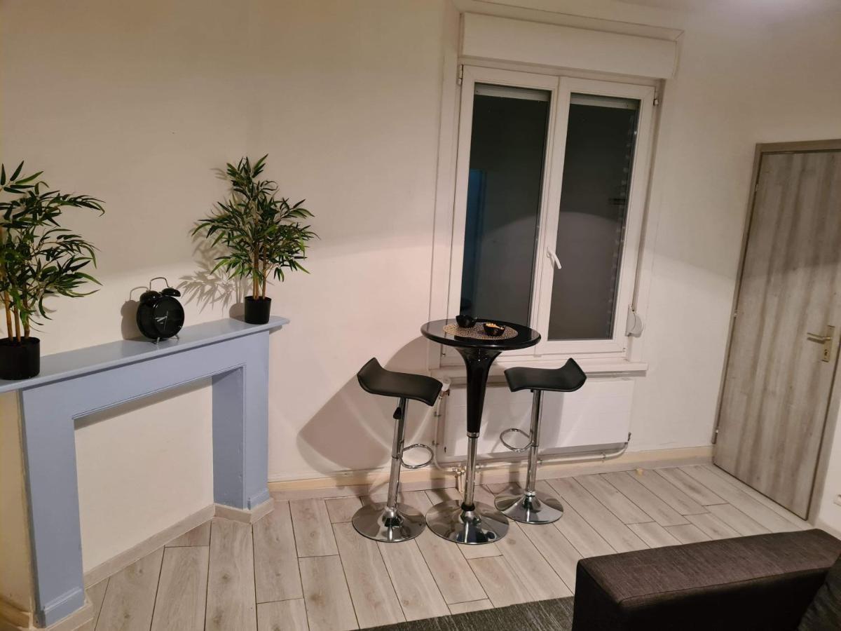Appartement Tout Confort Cambrai Exterior foto